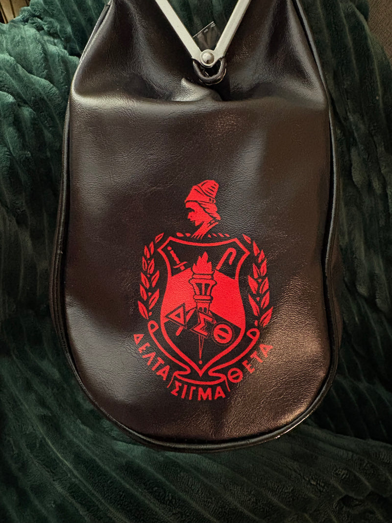 Delta Twist Lock w/ shoulder strap